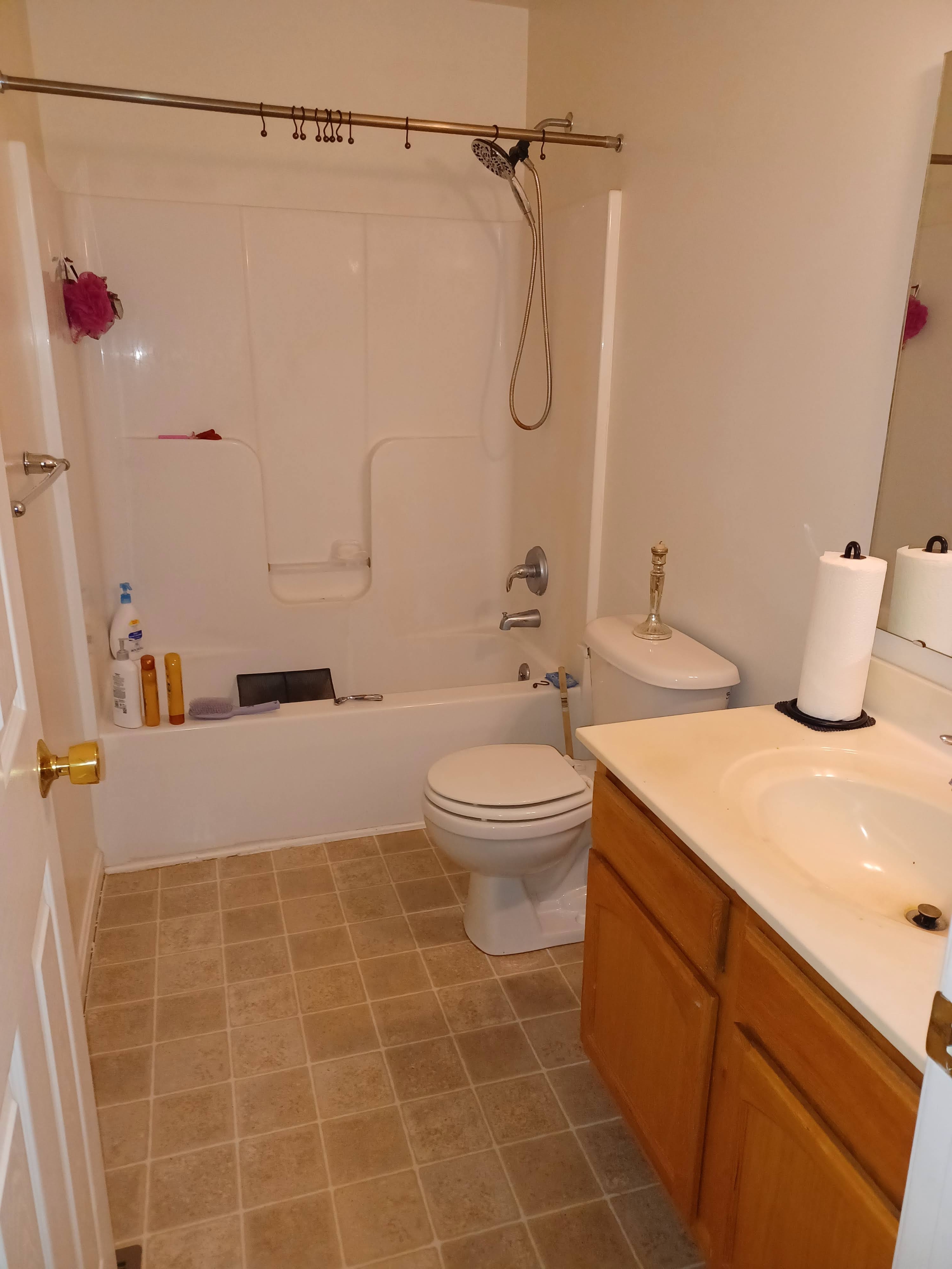 502 Ross Avenue Apt B